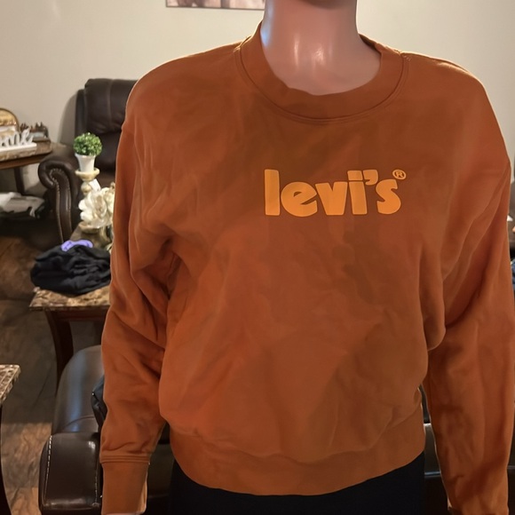 Levis🤩 - Picture 3 of 4